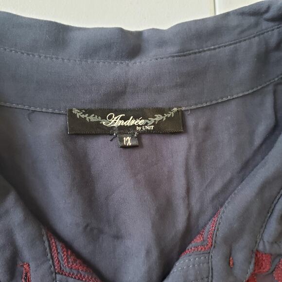 Andree by Unit Shirt Womens 1X Blue Embroidered Floral Button Up Boho Tunic Top - Picture 4 of 8